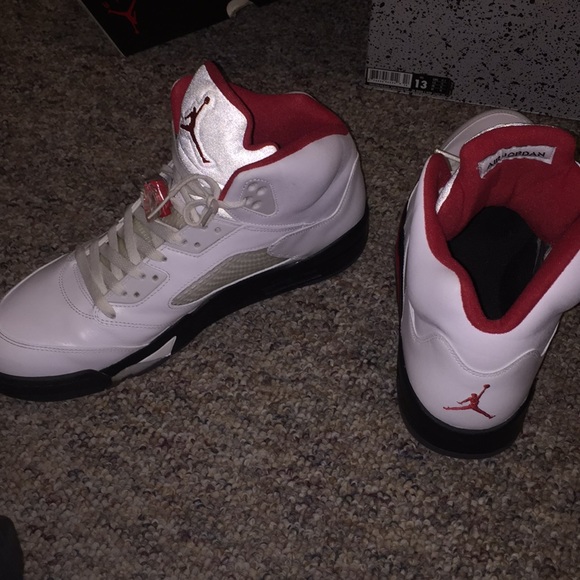 Jordan Fire Reds - Picture 3 of 8
